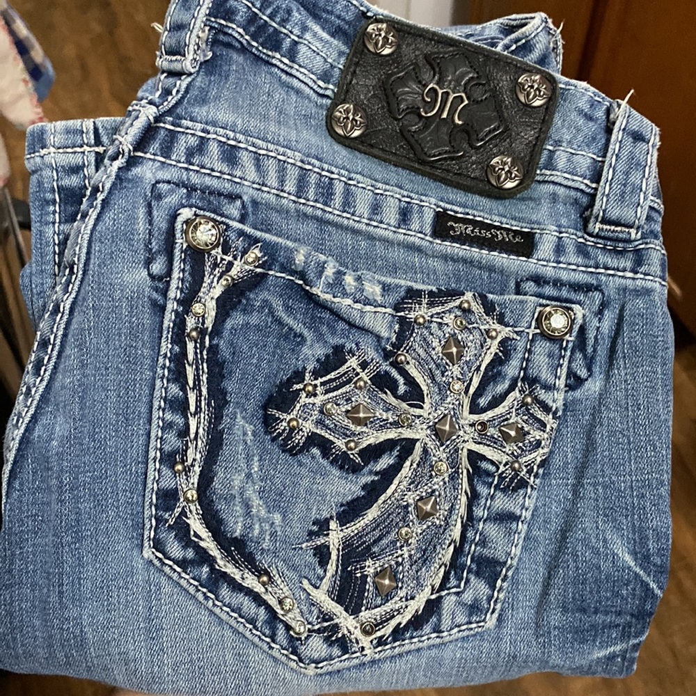 Miss Me (size 27) Jeans